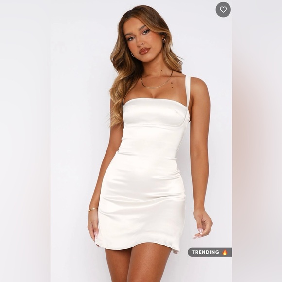 Just A Girl Mini Dress Pearl (White Fox) - Picture 2 of 9